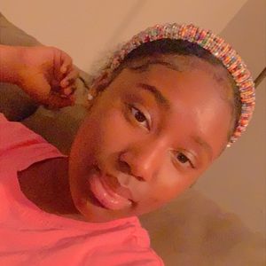 Meet your Posher, Kennya